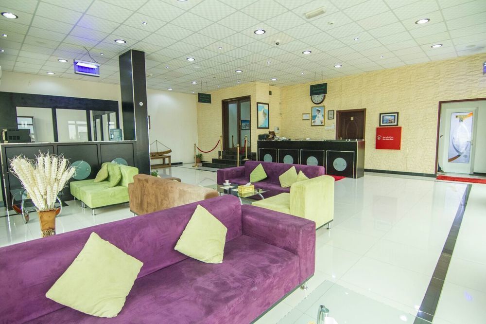 فندق الملتقى صحار المظهر الخارجي الصورة